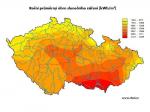 1. Roční průměrný úhrn slunečního záření. Zdroj Atlas podnebí Česka - http://www.chmi.cz/meteo/ok/atlas/index.html