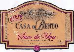 Etiketa na přední straně Casa de Bento - Suco de uva tinto natural.