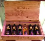 Dárkové balení lahví z Vinařství Hafner - vína jsou i barevně odlišena, podle typu odrůdy