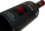 Lahev Red Knot by Shingleback 2010 Shiraz - Shingleback Wine Pty Ltd, McLaren Vale, Austrálie.